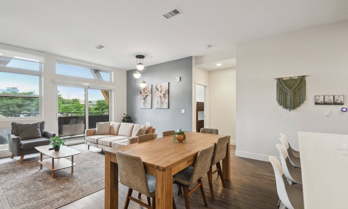 Highland Condominio | Sleek & Chic Vibes | Espadin LoHi