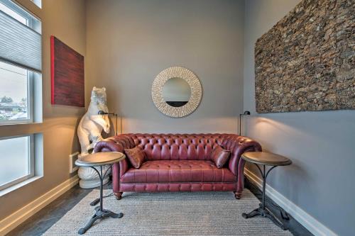 Crown Hill Apartamento | Sleek Seattle Studio - 2 Mi to Downtown Ballard!