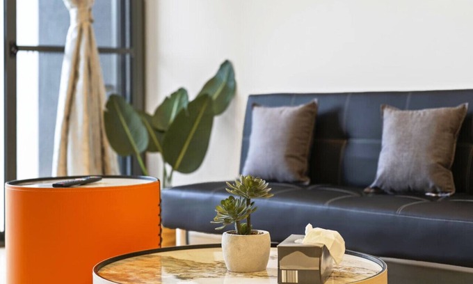 Rhodes Apartamento | Sleek Urban Lifestyle Retreat in Heart of Rhodes