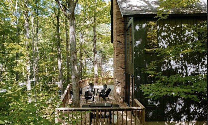 Bellaire Chalet De Esquí | Sleep 12 @ Bellaire Chalet in Schuss Village @ Shanty Creek Resort