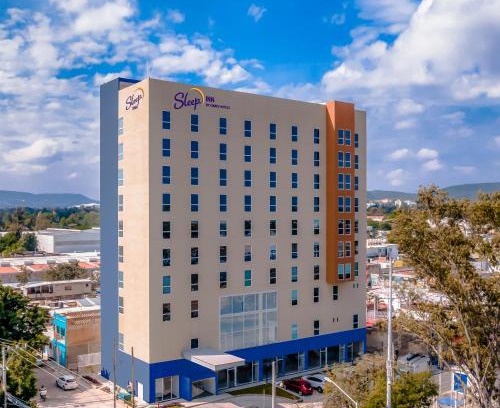 Zapopan Hotel | Sleep Inn Guadalajara Galerias
