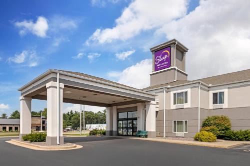 Wisconsin Rapids Hotel | Sleep Inn & Suites