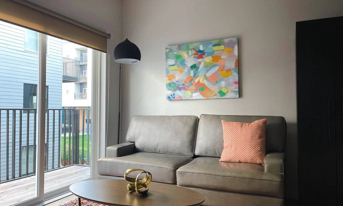 Downtown Omaha Apartamento | Sleepover: Enticing 1BD/1BA + Gym - Downtown Omaha
