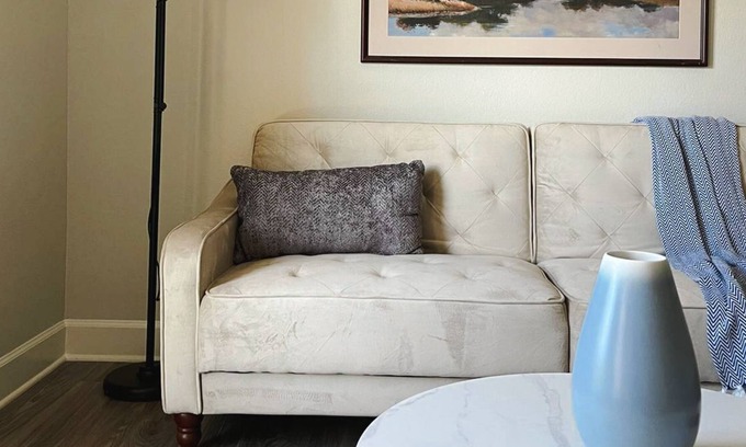 Ferndale Apartamento | Sleepover: Tranquil 1BD/1BA + Gym - Little Rock