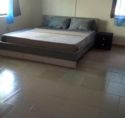 Abuja Cama Y Desayuno | SleepPrayEatGo