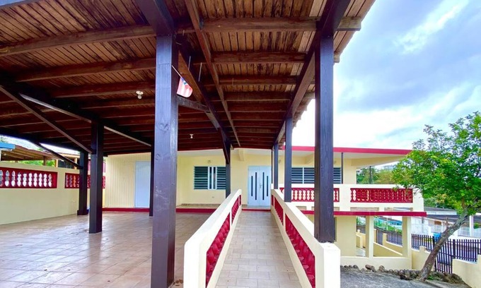Hato Nuevo Casa | SLEEPS 12! CLOSE TO BEACHES/RESTAURANTS/ATTRACT