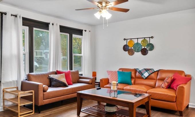 Southwest Garden Casa | Sleeps 12 , Safe area , Close to top attractions