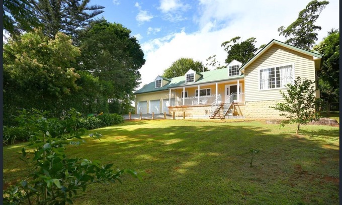 Eagle Heights Casa | Duerme 14 y tiene 4 baños, mesa de billar, horno de pizza, piscina de spa, calentador de leña