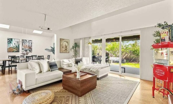 Cedar Hills Casa | Sleeps 22 Game Room | Hot Tub