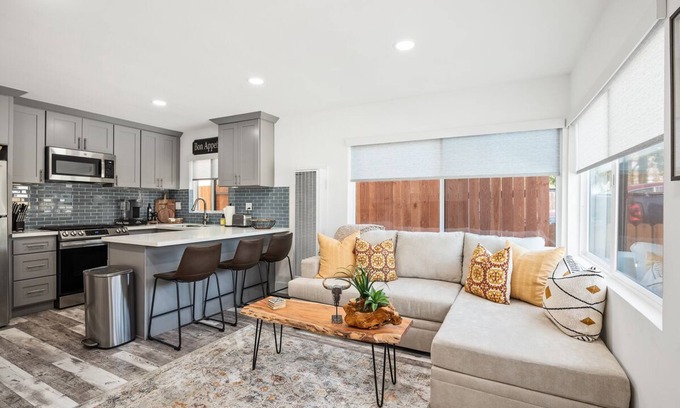 Capistrano Beach Casa | Sleeps 4 by the beach. Horseshoe and fire pit in private yard.
