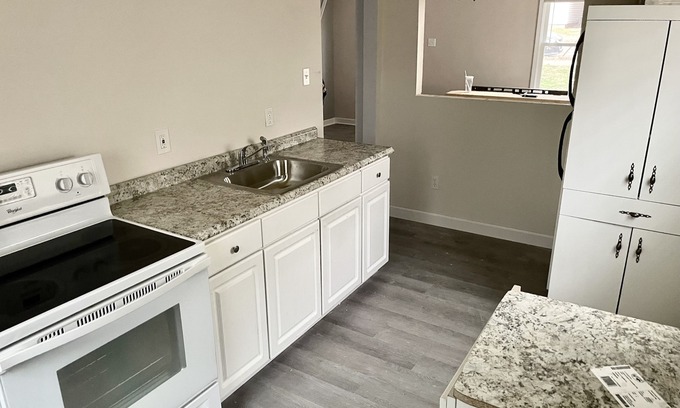 University City Casa | Duerme 5, cerca de "The Loop" y St. Louis "puntos calientes"