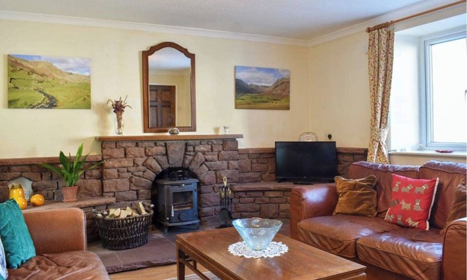 Orton Casa | Sleeps 6 in the Cumbria Lake District and Yorkshire Dales National Parks.