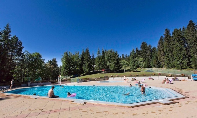 La Lechere Condominio | Sleeps 7! 2BR Apt| Scenic Living in Valmorel!