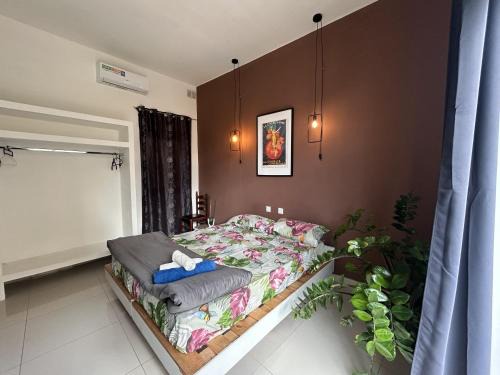 Gzira Casa | Sliema Central with Balcony Airconditioned and Comfortable Self Check IN