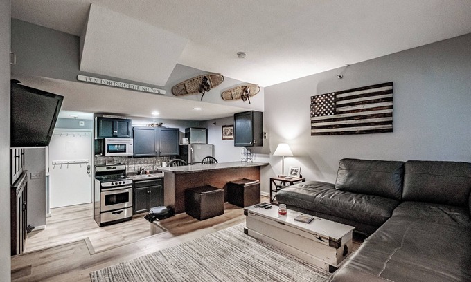 Sunday River Area Condominio | Slopeside! Cascades studio Sleeps 4