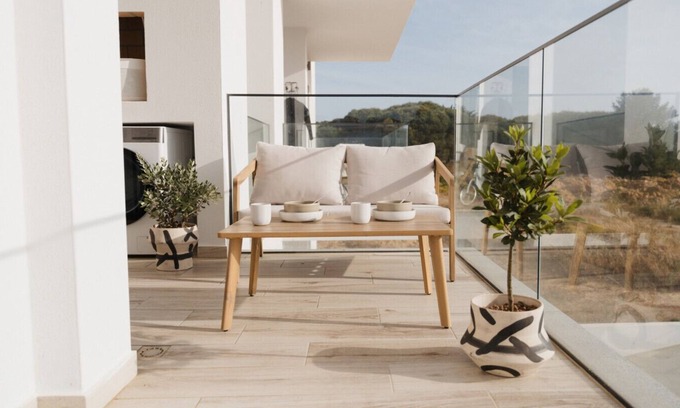 Espartal Apartamento | Slow Coast Hideway near the beach