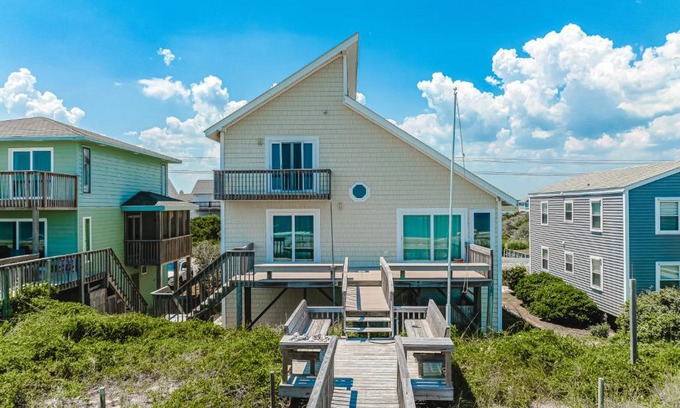 Topsail Beach Casa | Slow Your Roll