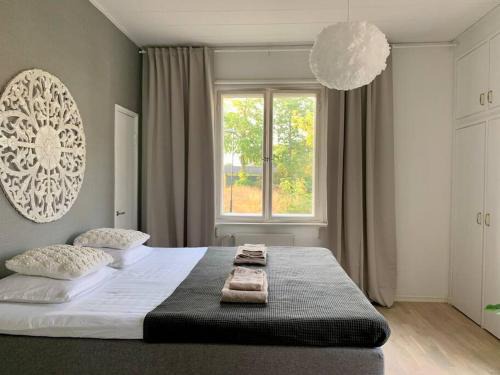 Mariehamn Apartamento | Smakfull centrumlägenhet, 3 r + k, 80 m2