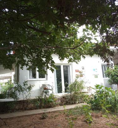 Marathon Casa | Smal villa loft near the beach