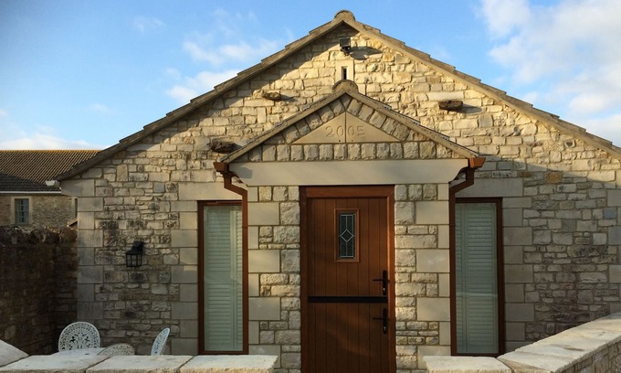 Wick Cabaña | Pequeña casa unifamiliar no muy lejos de la histórica ciudad de Bath