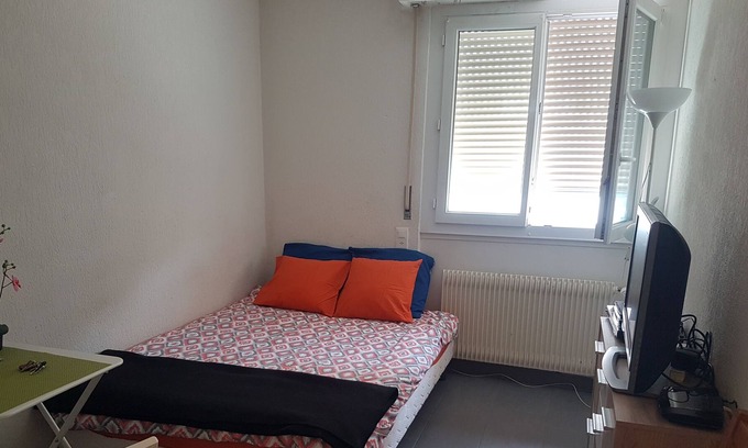 Plainpalais Apartamento | Pequeño y acogedor estudio, cerca del centro de Ginebra, tranquilo.