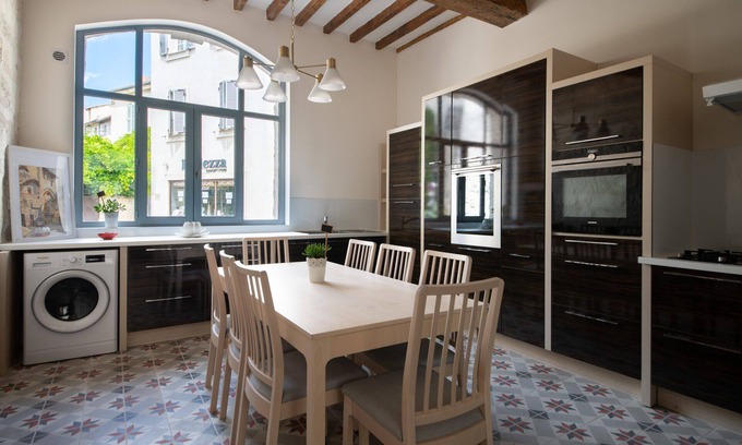 Villeneuve-les-Avignon Casa | Small Hotel Particulier of the XVI in the heart of the historic center, 5 minutes from Avignon