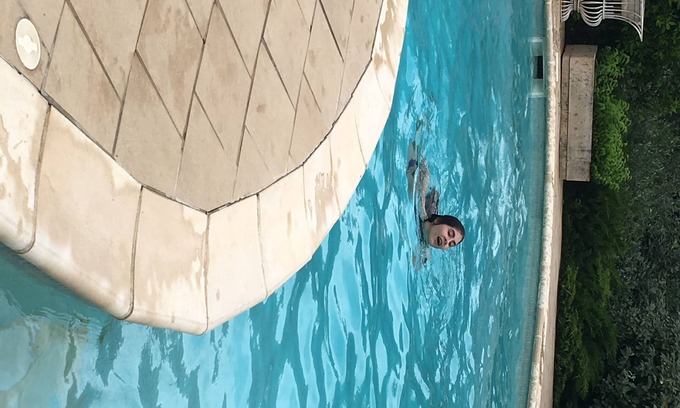 Euzet-les-Bains Casa | Pequeña casa barbacoa piscina.