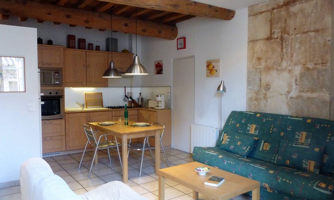 Mouries Apartamento | Small house in a village in the heart of the Alpilles