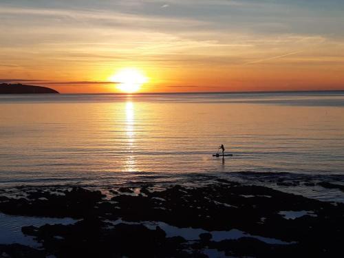 Porthleven Apartamento | Small self contained room