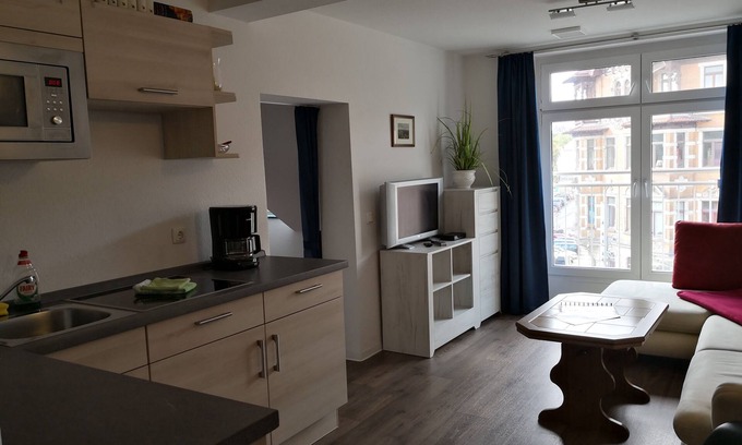Strehlen Apartamento | Ático pequeño y sencillo