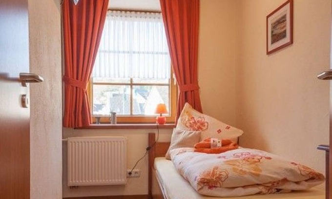 Neroth Apartamento | Small single room - Spa and Wellness Hotel am Eifelsteig***