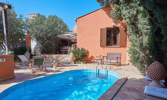 Buseto Palizzolo Villa | Pequeña villa con piscina cerca de Trapani