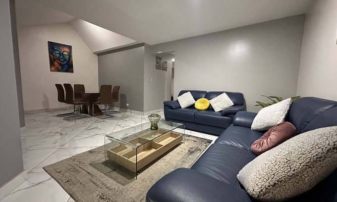 Brasil Casa | SmallLuX House 8min from Airport