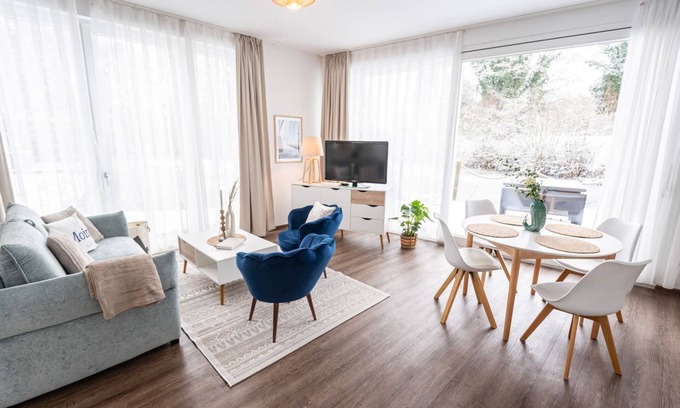Bad Zwischenahn Apartamento | SmartFewo: Set sail | lakeside terrace | sauna - Residence by the small sea