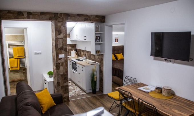 Pirot Apartamento | Smile