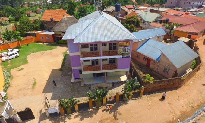 Kireka Hotel | Smith Executive Motel