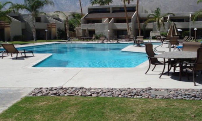 Twin Palms Condominio | Smoketree Racquet Club 1 dormitorio