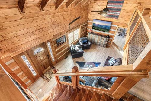 Sevierville Casa | Smokies Getaway with Fire Pit Game Room & Hot Tub