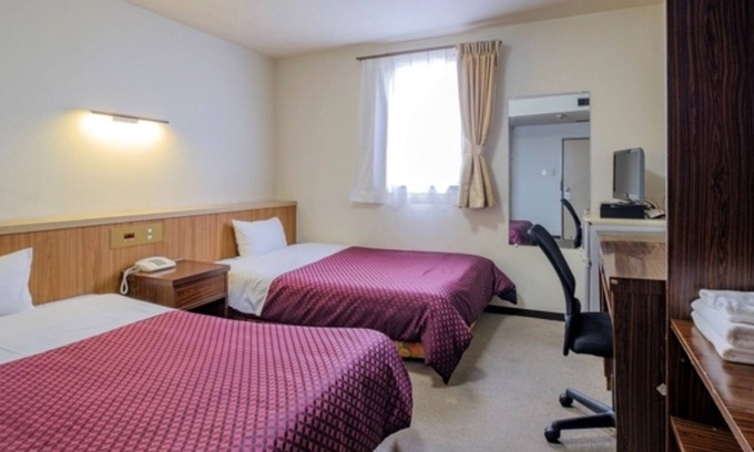Nobeoka Hotel | Smoking Twin Room only / Nobeoka Miyazaki