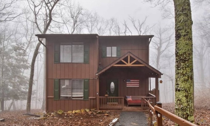 Roseland Cabina | Smoky Bear Cabin