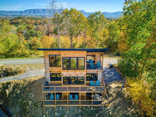 Dandridge Casa | Smoky Lake Retreat cabin