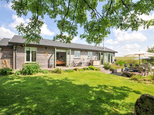 Saint Breward Casa | Smugglers