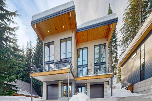 Hyak Casa | Snoqualmie Pass Mountain Retreat