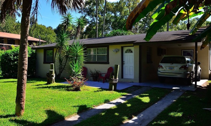 Homosassa Casa | Snorkel con los manatíes en tu patio trasero - Kayaks incluidos