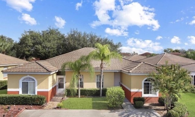 Fedhaven Villa | Snow Bird friendly..Gorgeous 3 bed 2 bath vacation property in a gated community