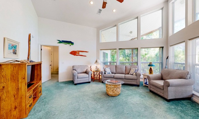 Sea Palm Village Casa | Snowbird-friendly home near the beach with deck, outdoor shower, W/D