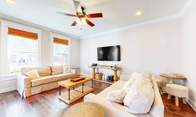 Villages of Crystal Beach Casa | Snowbird-friendly home in gated community with hot tub, pool, balcony, & grill