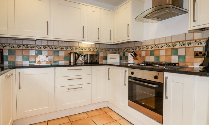 St Wenn Cabaña | Snowdrop, WADEBRIDGE