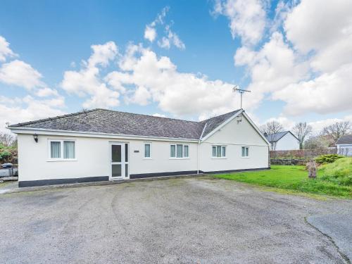 Oakford Casa | Snowdrop