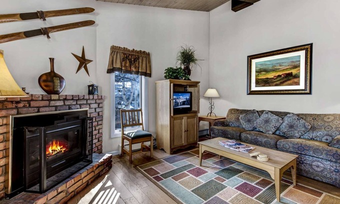 Snowmass Village Condominio | Woodbridge 17C: condominio de 2 dormitorios / 2 ba�����os en Snowmass Village, para 6 personas